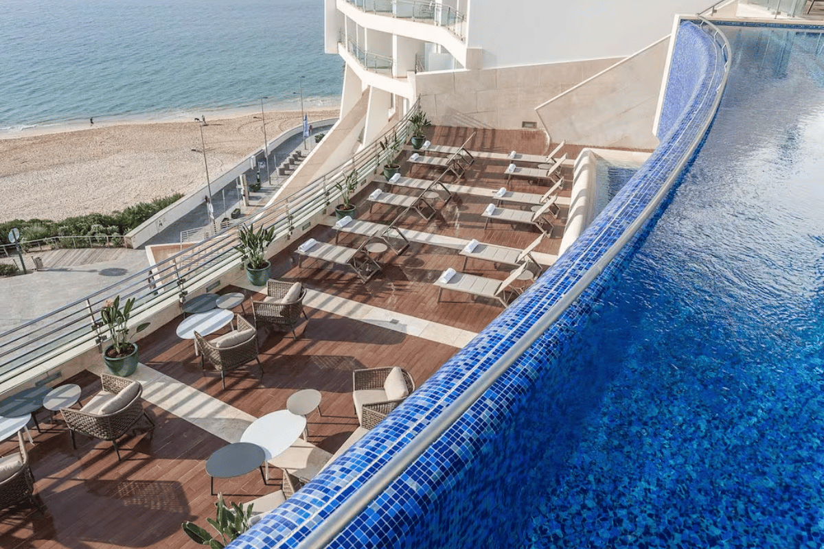 Sesimbra Oceanfront
